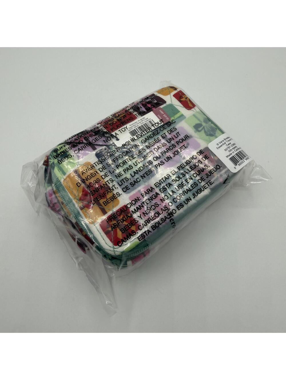 Vera Bradley - Essential Travel Pill Case - Cotton - Gifts Aplenty - Picture 3 of 4